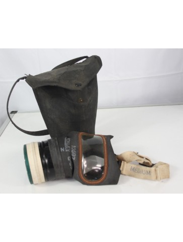 Genuine Surplus British WW2 Civilian Protection Gas Mask Dated 1938 (921)
