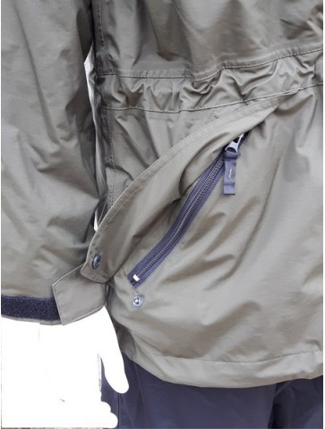 Highlander Waterproof Breathable Lightweight Walking Hiking Jacket Medium